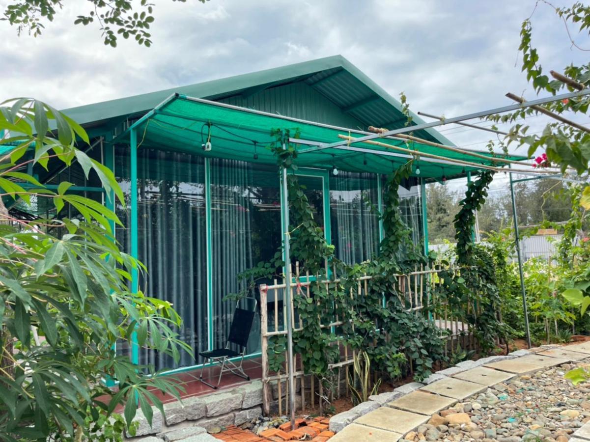 Duc Luu Quang Hotel Binh Thuan 뚜이퐁현 외부 사진